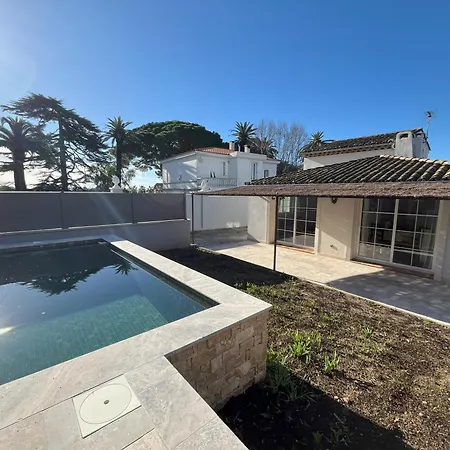 Les Du Parc Holiday home Antibes